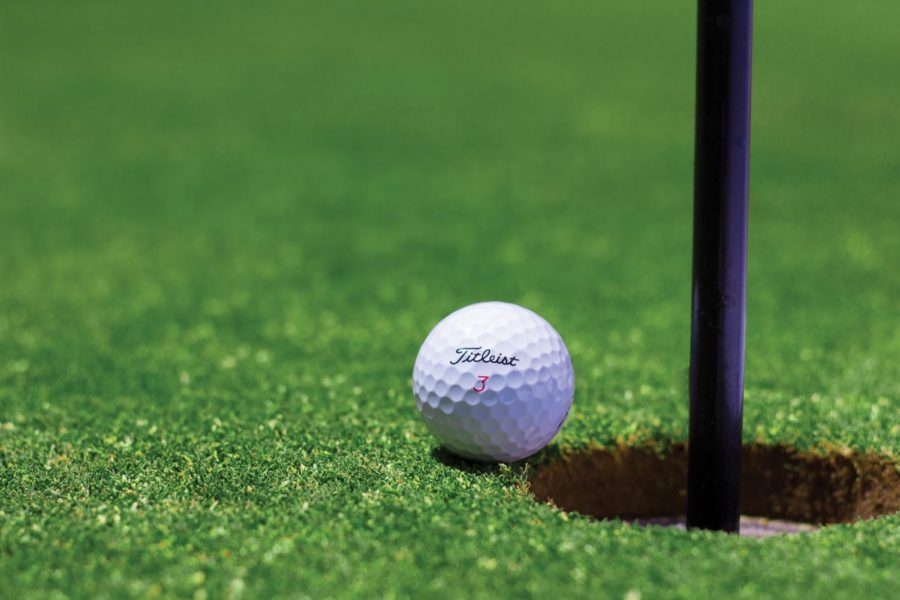 Girls’ Golf Team Faces Regional Competition